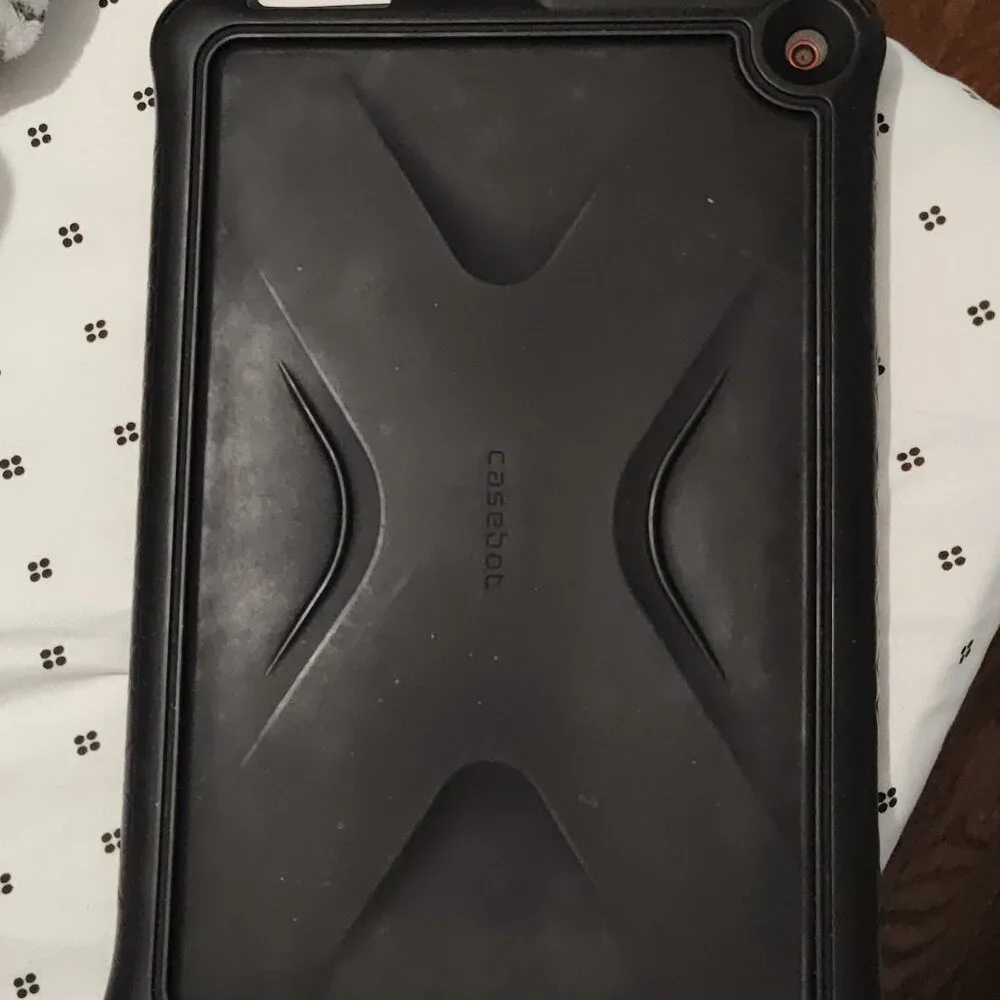 Cracked Lenovo 10e Chromebook Tablet 10.1